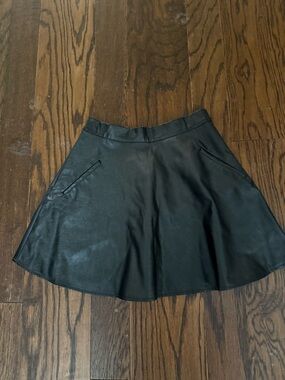 One ❤️ clothing Black Faux Leather A-Line Skirt - Women sz Medium